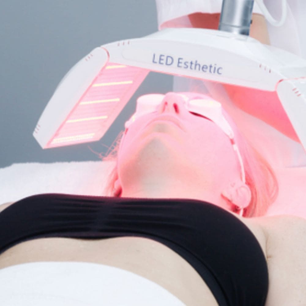 La LED Esthetic : la lumière au service de votre peau